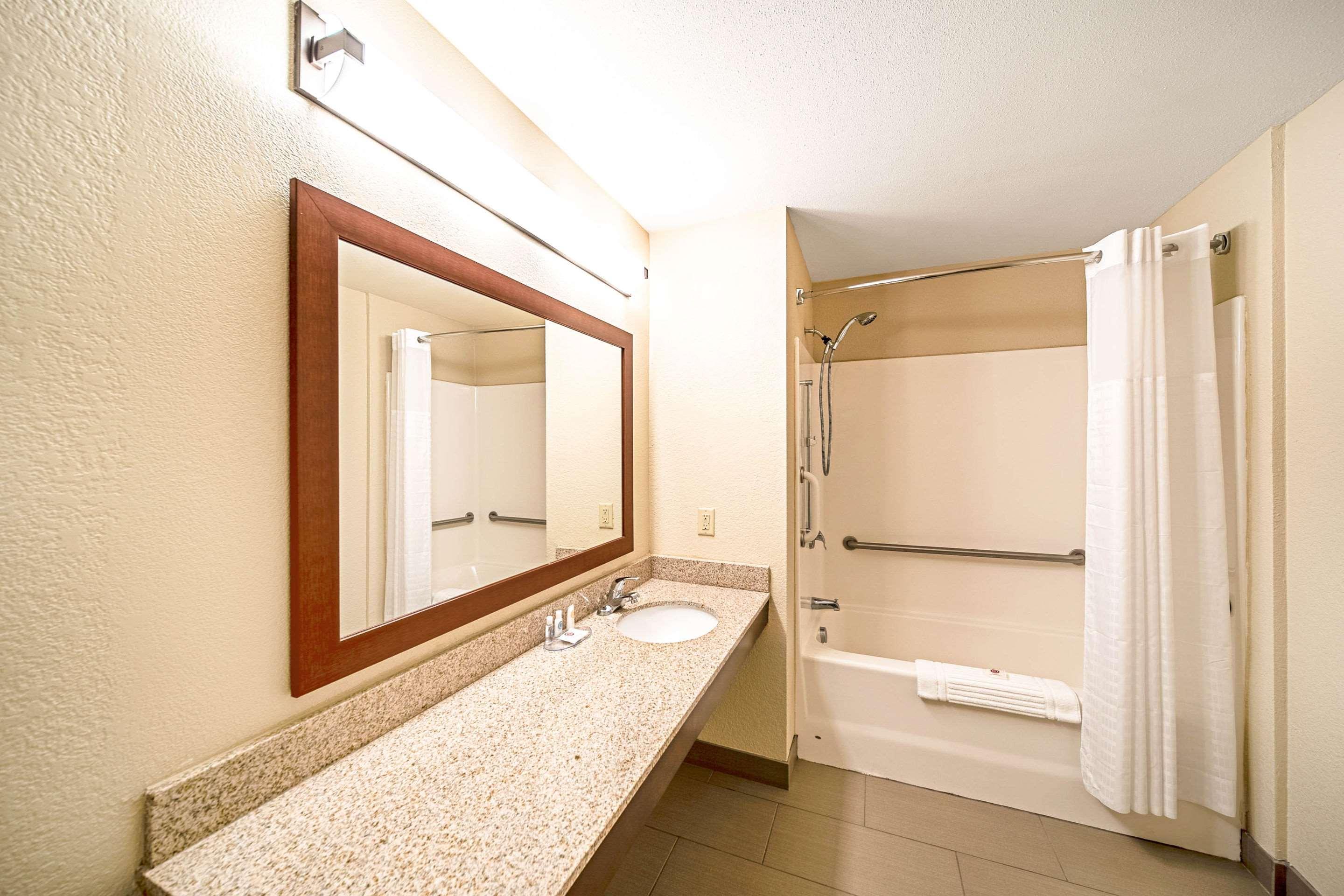 Comfort Inn & Suites Independence Ngoại thất bức ảnh